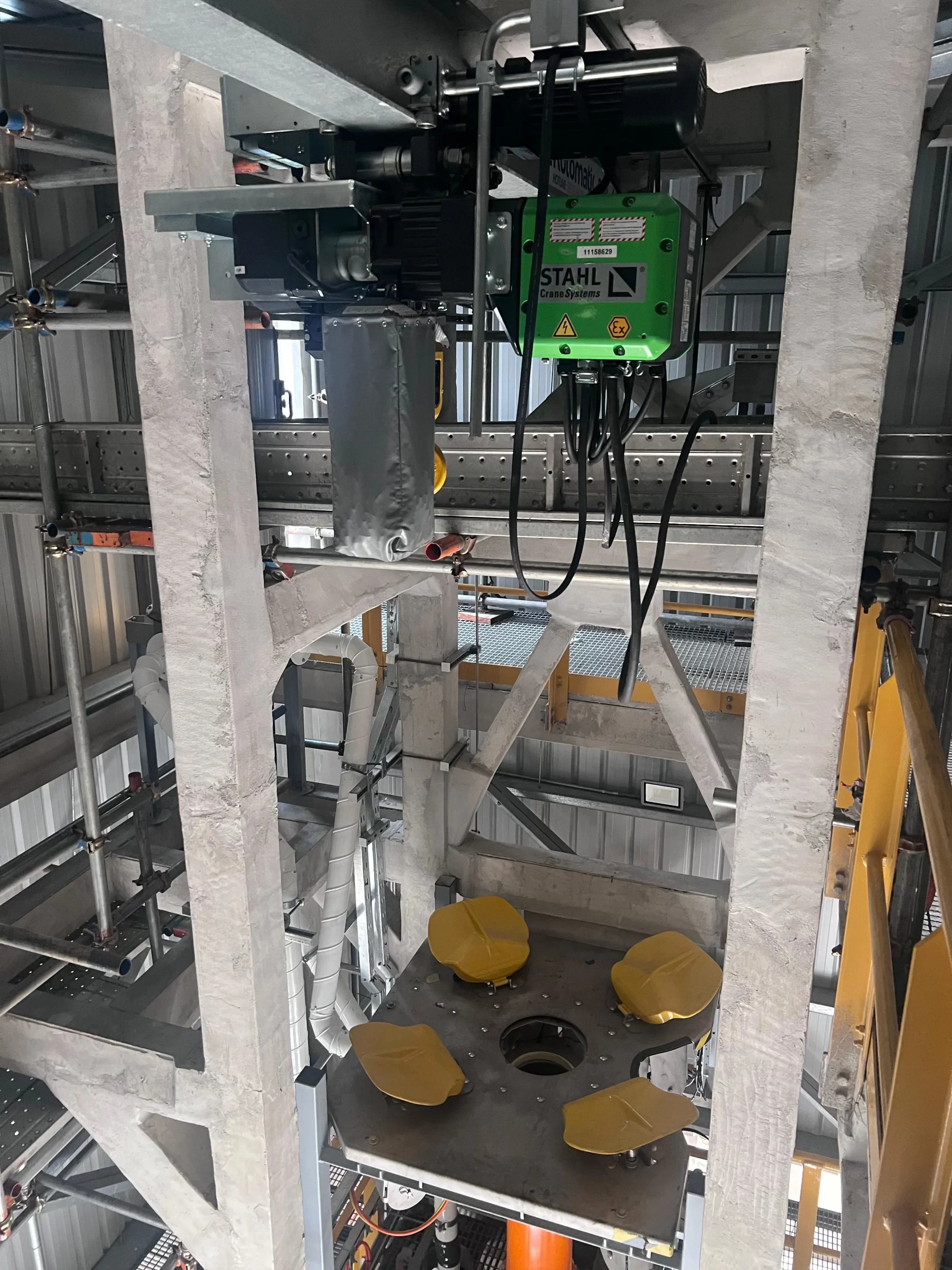 ac fibc hoist (webp)